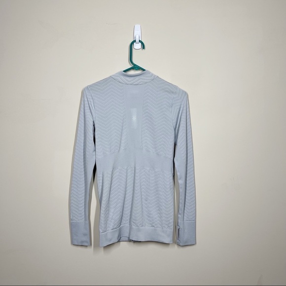 Athleta Jacket Seamless Novelty Chevron - Picture 2 of 5